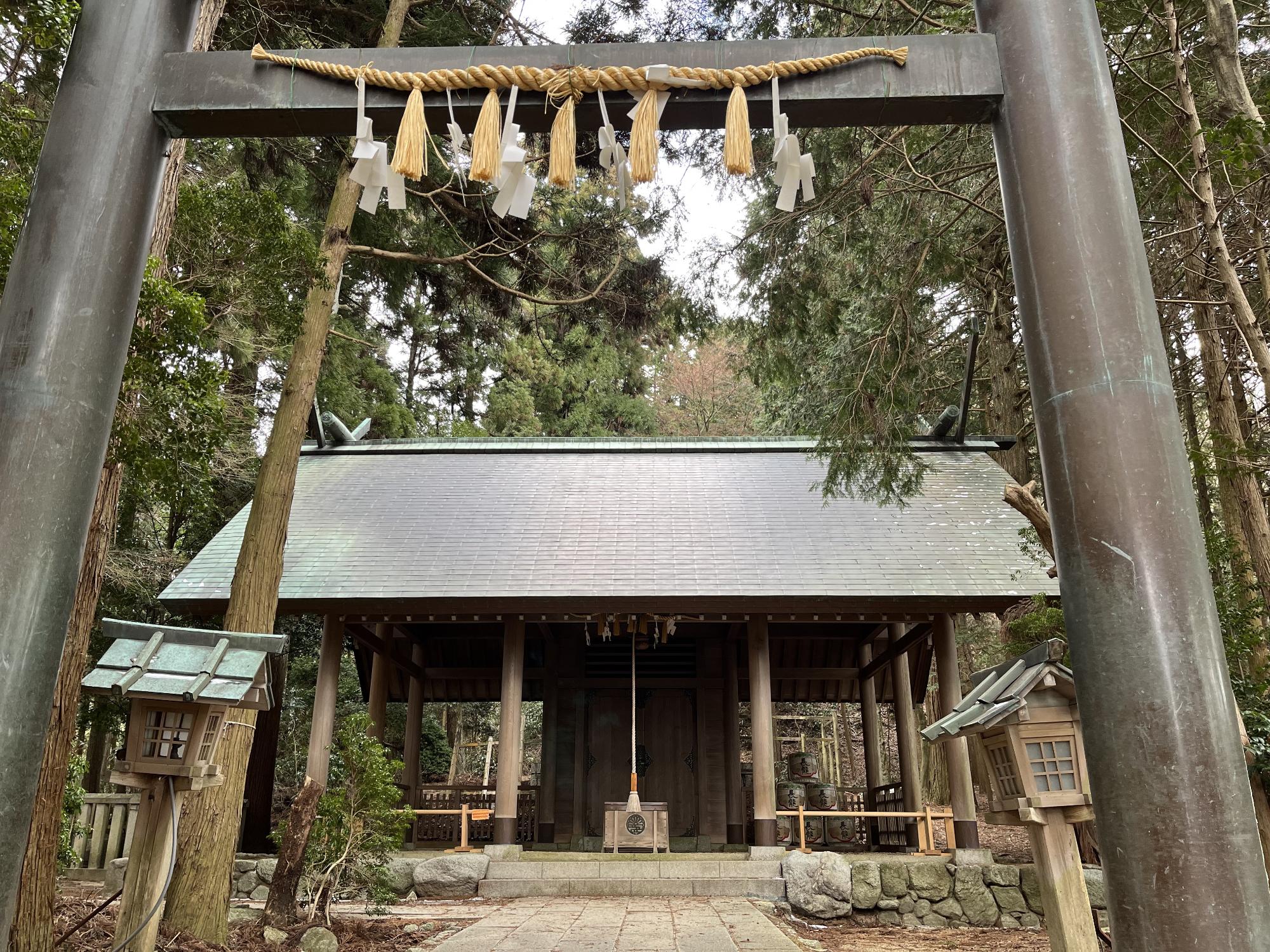 千早神社写真