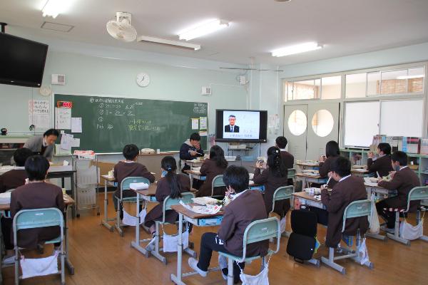 交流メッセージを見る赤阪小学校6年生