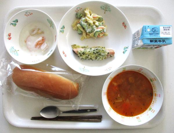 令和8年5月15日(金曜日)の給食