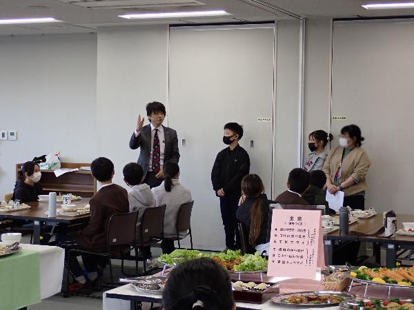 6年に向けてお話をしてくださる教育長