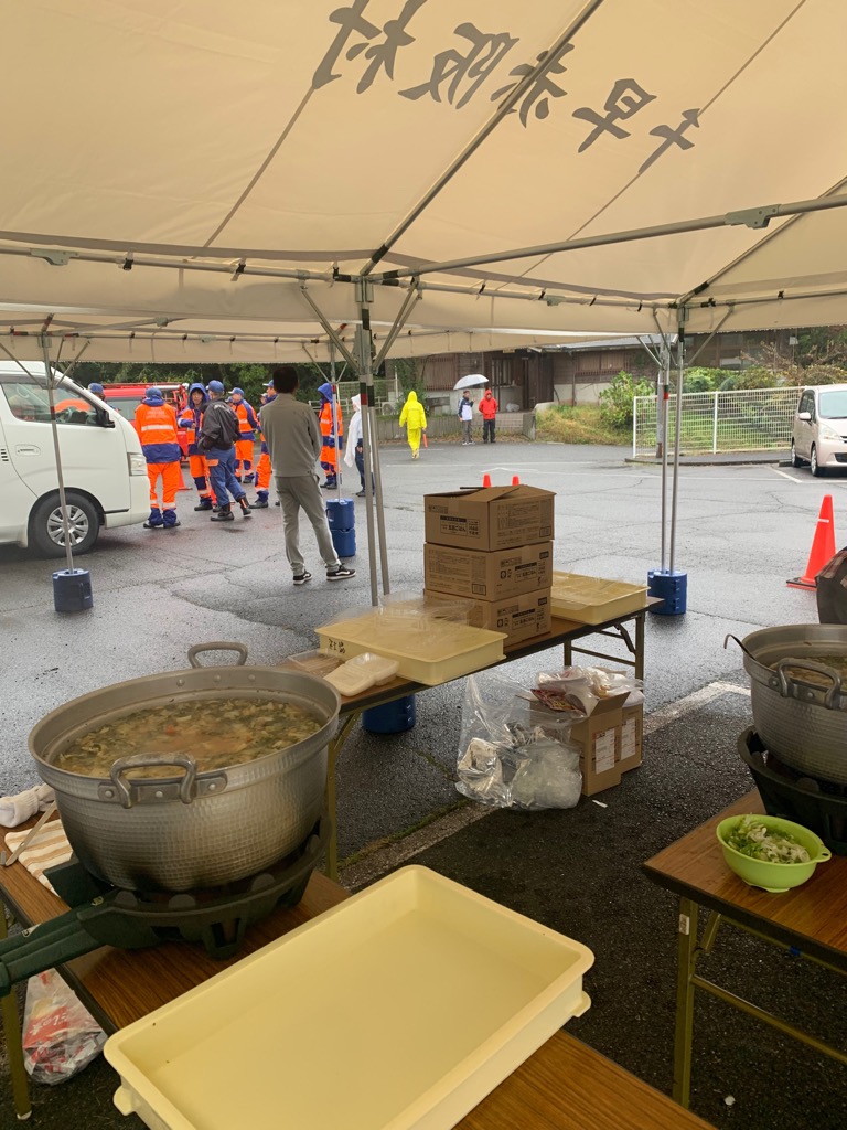 社会福祉協議会と村内ボランティア団体による炊き出し訓練